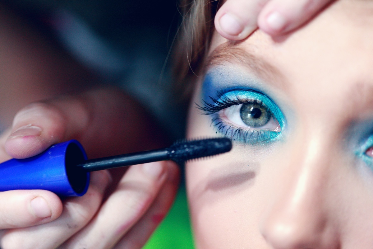 kontaktne sosovky a makeup 1